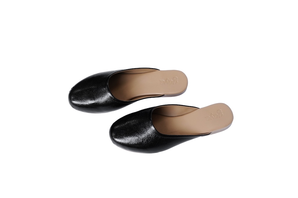 Aura Metallic Mules Black