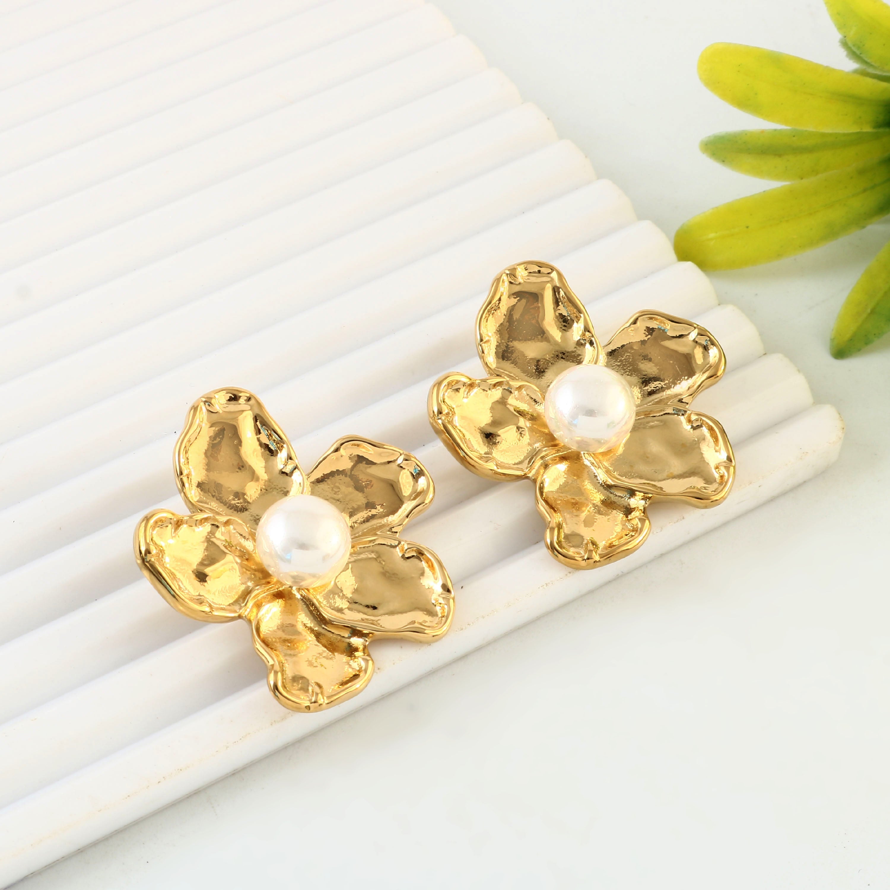 Pearl Blossom Stud Earrings - 18K Gold Plated