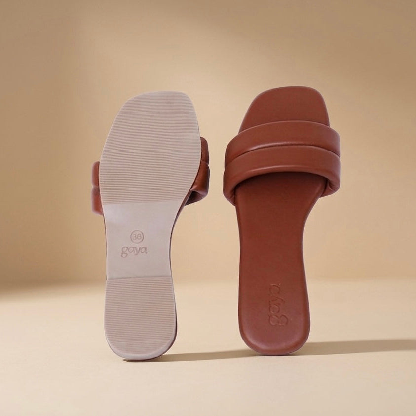Tora Slides Brown
