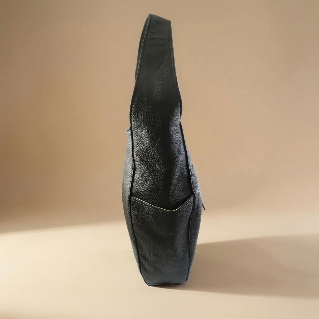 Hobo Tote Black – Fits Your Entire Day