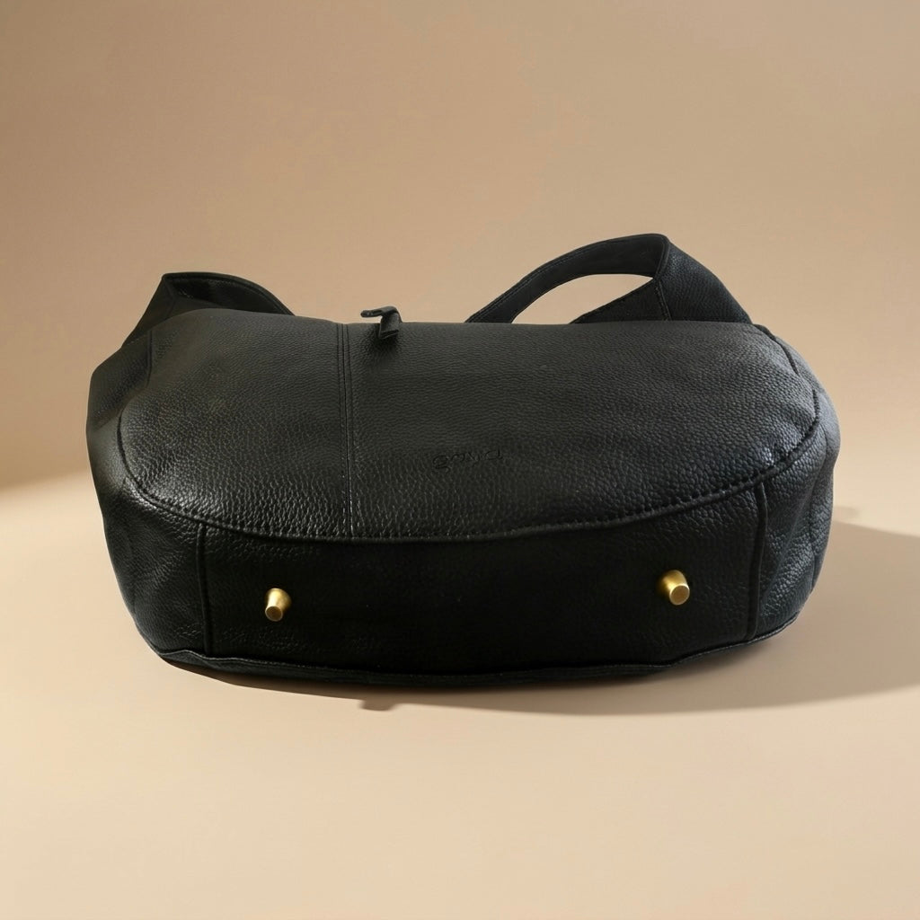 Hobo Tote Black – Fits Your Entire Day