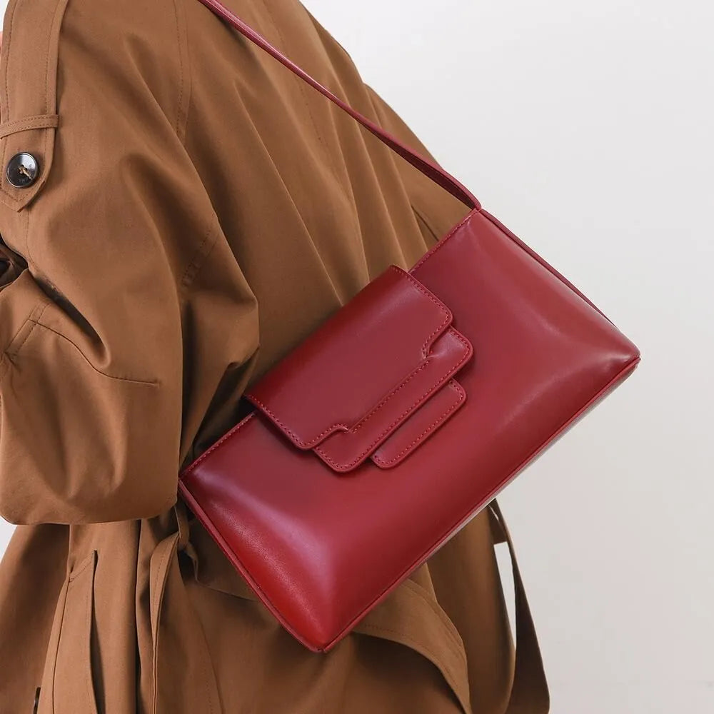 Aria Shoulder Bag Red