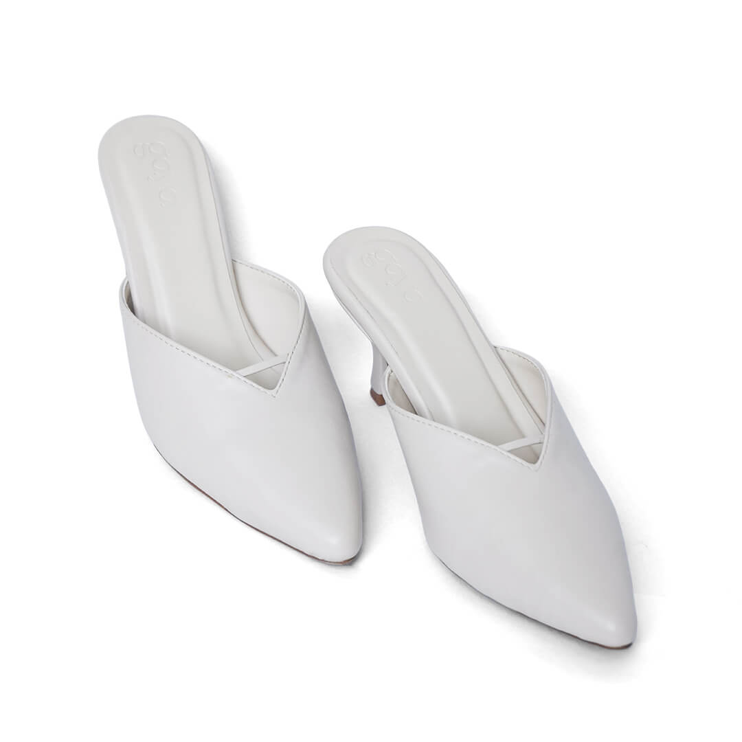 Lira Pointed Mules Cream
